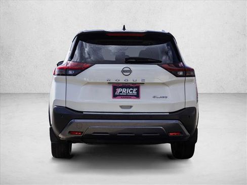 Used 2023 Nissan Rogue SL AWD/4WD image 6
