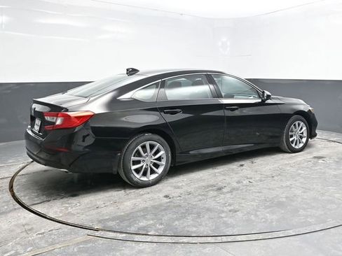 Used 2022 Honda Accord LX image 7