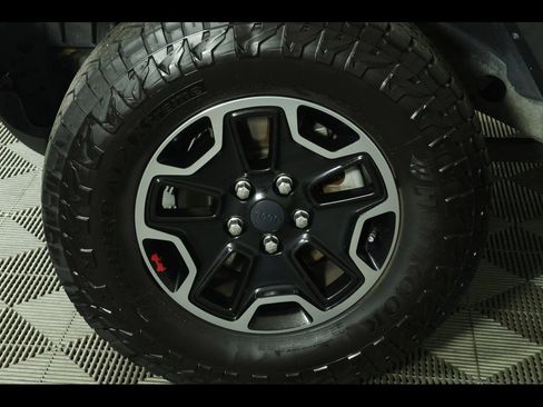 Used 2020 Jeep Wrangler Unlimited Sport S AWD/4WD image 8