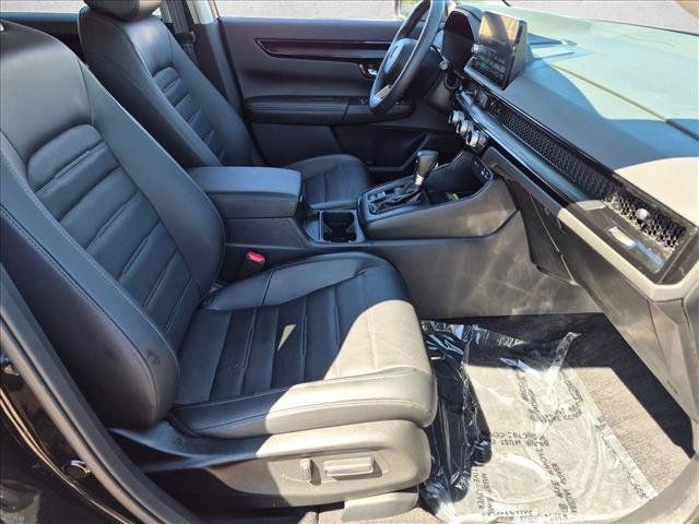 Used 2025 Honda CR-V EX-L image 28