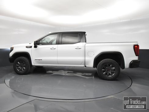 Used 2024 GMC Sierra 1500 AT4X AWD/4WD image 3