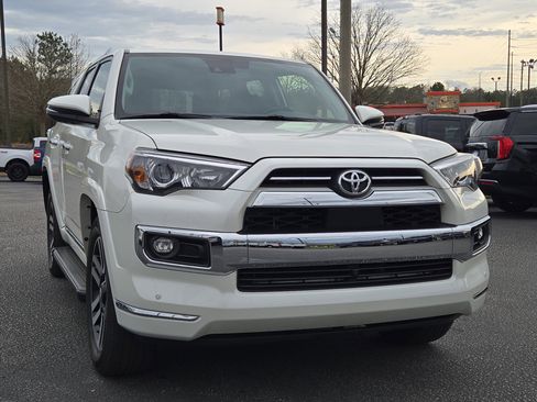 Used 2023 Toyota 4Runner Limited image 5
