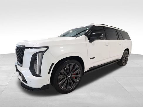 Used 2025 Cadillac Escalade ESV V AWD/4WD image 8