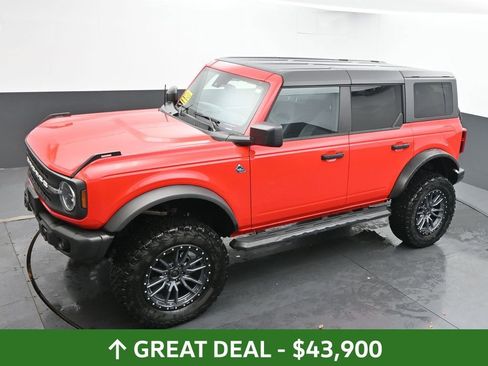 Used 2023 Ford Bronco Black Diamond image 19