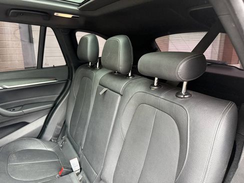 Used 2017 BMW X1 xDrive28i w/ Premium Package AWD/4WD image 21