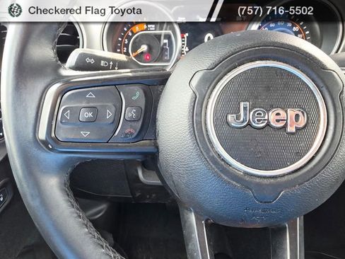 Used 2022 Jeep Wrangler Unlimited Sport image 14