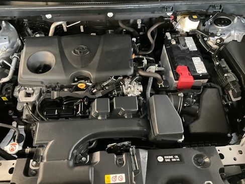 Certified 2025 Toyota RAV4 XLE AWD/4WD image 9