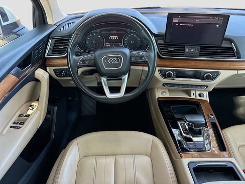 Used 2021 Audi Q5 2.0T Premium w/ Convenience Package image 22