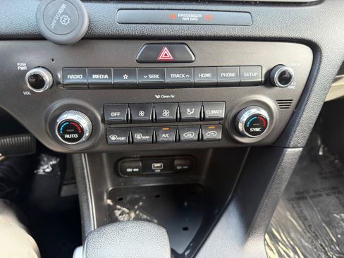 Used 2020 Kia Sportage LX w/ LX Popular Package image 30