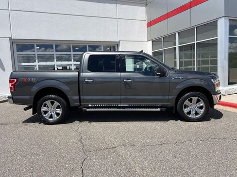 Used 2018 Ford F150 XLT w/ Equipment Group 302A Luxury AWD/4WD image 12