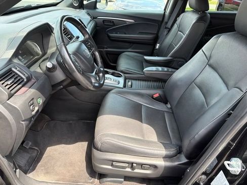 Used 2023 Honda Passport EX-L image 14