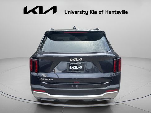 New 2025 Kia Sorento S w/ Panoramic Sunroof Package image 6