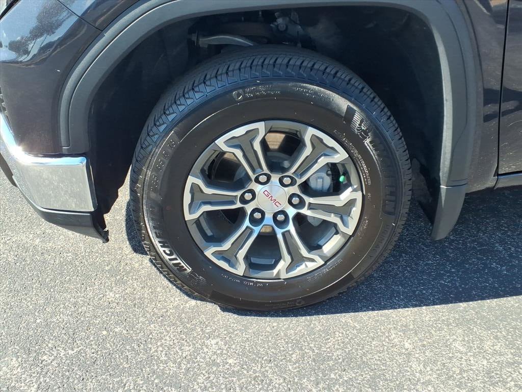 Used 2026 GMC Sierra 1500 SLT RWD image 15