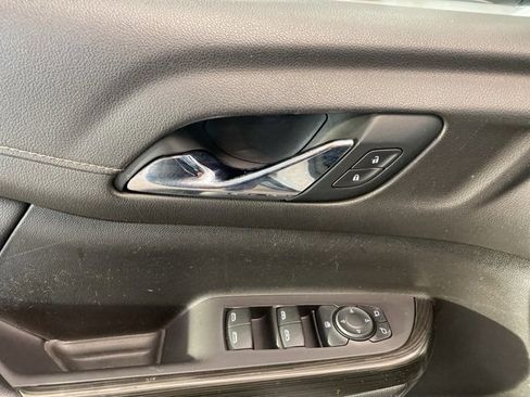 Certified 2021 GMC Acadia SLT image 32