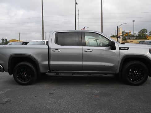 Used 2025 GMC Sierra 1500 Elevation image 11