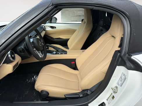 New 2025 MAZDA MX-5 Miata Grand Touring image 10