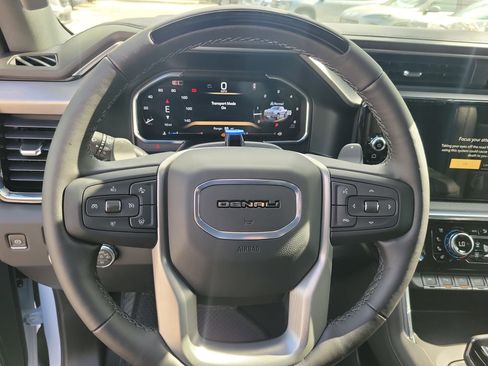 New 2026 GMC Sierra 1500 Denali image 9