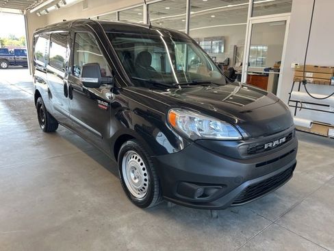 Used 2019 RAM ProMaster City Tradesman image 3