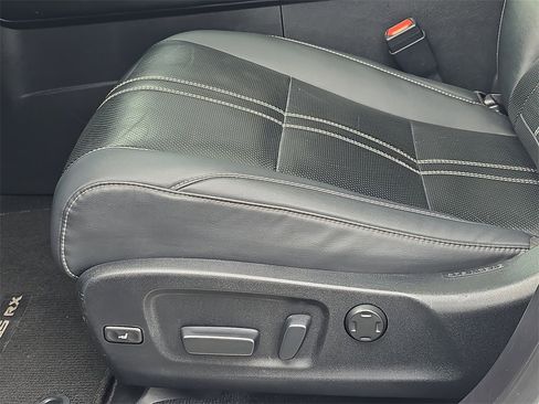 Used 2022 Lexus RX 450hL Luxury image 30