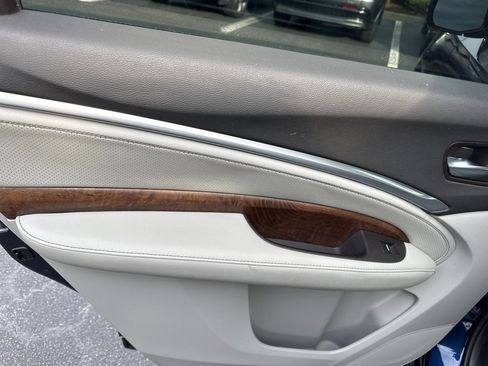 Used 2019 Acura MDX SH-AWD w/ Technology Package image 12