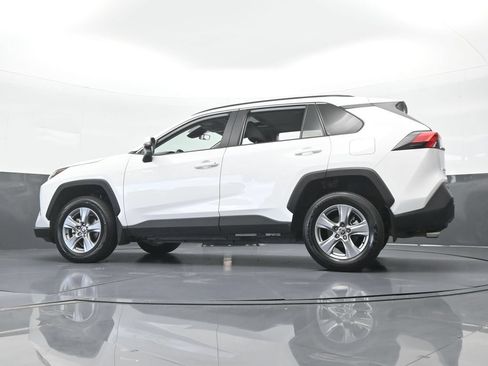 Used 2025 Toyota RAV4 XLE w/ Convenience Package FWD image 59