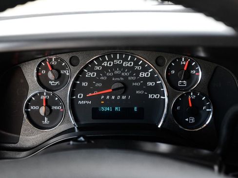 Used 2022 Chevrolet Express 2500 Extended w/ Driver Convenience Package image 15