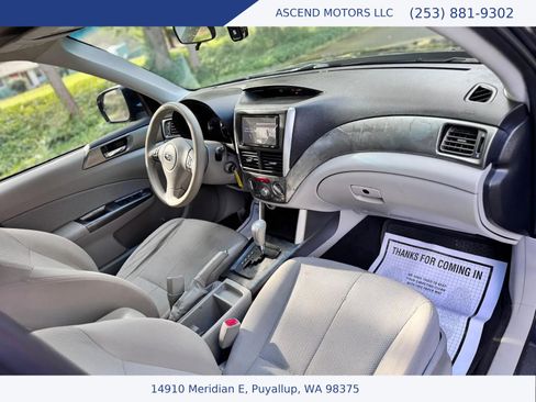 Used 2011 Subaru Forester 2.5X Premium image 11