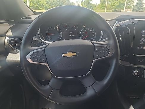 Used 2023 Chevrolet Traverse LT AWD/4WD image 16