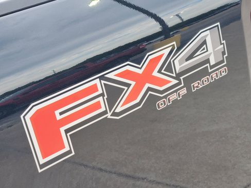 New 2026 Ford F250 Lariat w/ Lariat Premium Package AWD/4WD image 13