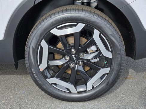 New 2025 Kia Telluride EX image 10