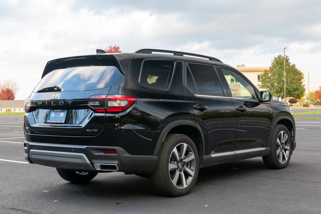 Used 2024 Honda Pilot Elite image 10