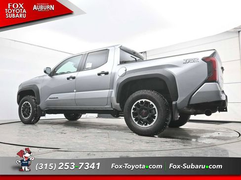 New 2025 Toyota Tacoma TRD Off-Road image 14