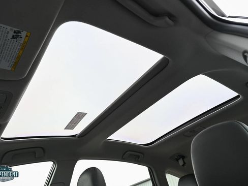 Used 2012 Toyota Prius V Two image 31