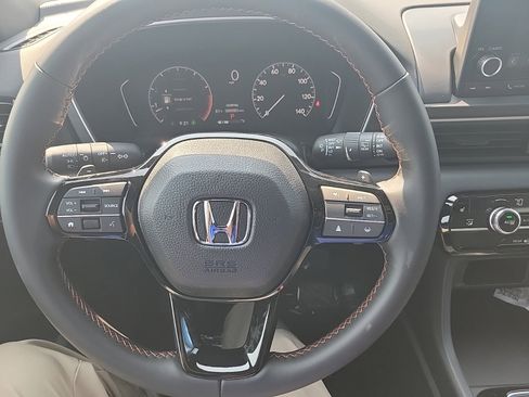 New 2025 Honda Pilot Sport image 17