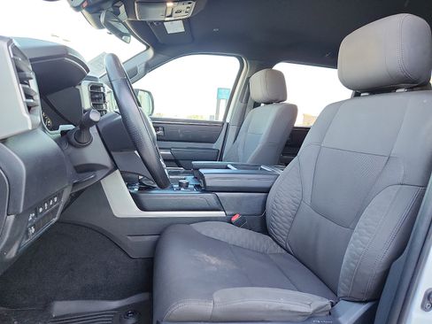 Used 2025 Toyota Tundra SR5 AWD/4WD image 13