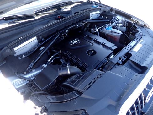 Used 2015 Audi Q5 2.0T Premium image 23