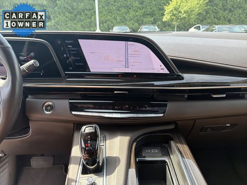 Used 2021 Cadillac Escalade Premium Luxury w/ Driver Assist Tech Package AWD/4WD image 31