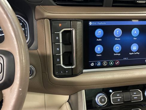 Used 2021 GMC Yukon Denali w/ Denali Premium Package image 42