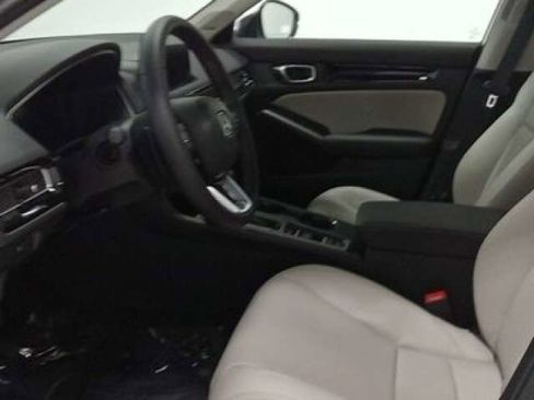 Used 2024 Honda Civic Touring image 18