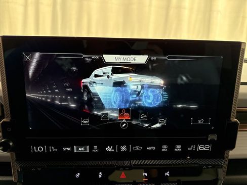 New 2025 GMC Hummer EV 3X image 31