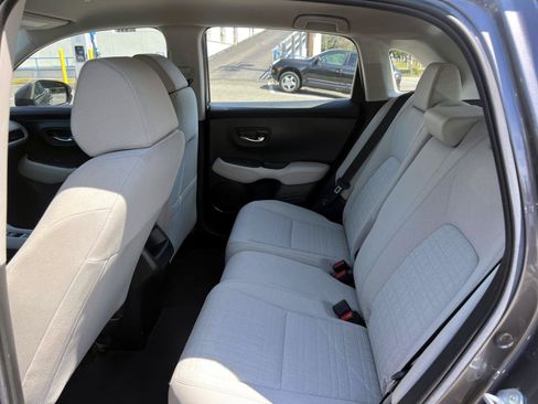 Certified 2023 Honda HR-V LX image 10