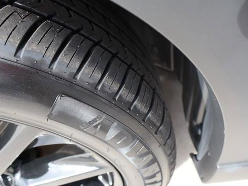 Used 2023 MAZDA CX-9 Carbon Edition AWD/4WD image 44