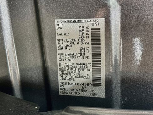 Used 2023 Nissan Rogue S AWD/4WD image 29