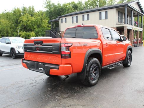 Used 2025 Nissan Frontier PRO-4X AWD/4WD image 5