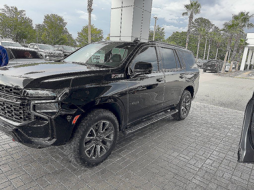 Certified 2023 Chevrolet Tahoe Z71 w/ Luxury Package AWD/4WD image 48