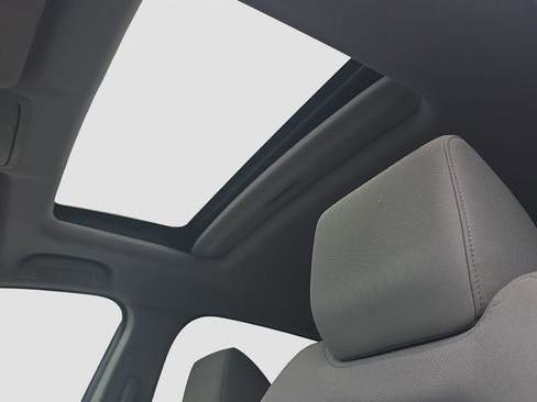 Used 2018 Honda CR-V EX image 8