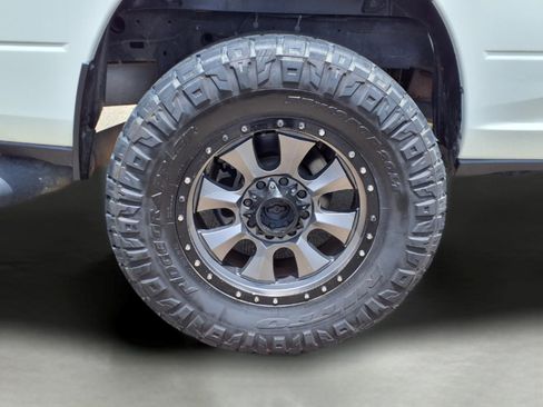 Used 2023 RAM 2500 Laramie AWD/4WD image 9