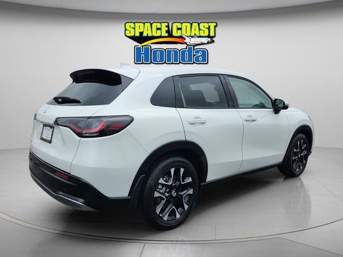 New 2026 Honda HR-V EX-L image 7