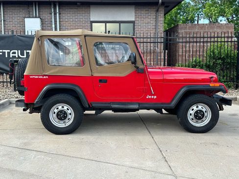 Used 1995 Jeep Wrangler Rio Grande image 14