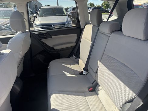 Used 2017 Subaru Forester 2.5i Premium w/ All-Weather Package AWD/4WD image 26